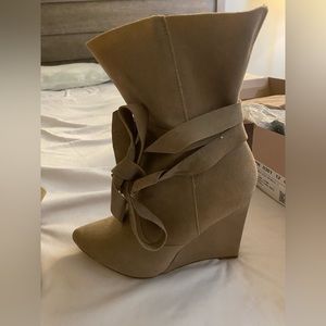 Shoe Dazzle Boots